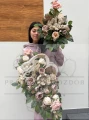 Zestaw: Kompozycja w ukośnym sercu "Subtelne Wspomnienie" + bukiet