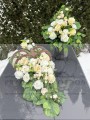 Zestaw: Kompozycja serce z siatki " Blask Pamięci" + bukiet