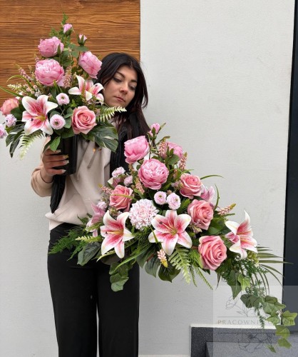 Zestaw: Kompozycja "Różana Harmonia"+ bukiet