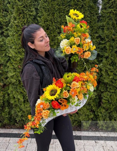 Zestaw: Kompozycja fala + bukiet ze słonecznikiem