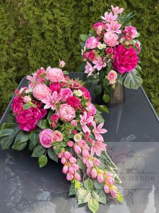 Zestaw: Kompozycja łezka + bukiet w kolorystyce różu