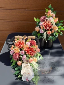 Zestaw: Kompozycja w drewnianym sercu "Wspomnienia Miłości" + bukiet