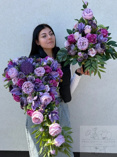 Zestaw: Kompozycja " Fioletowa Pamięć" + bukiet