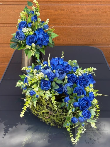 Zestaw: Kompozycja "Chabrowe Wspomnienie" + bukiet