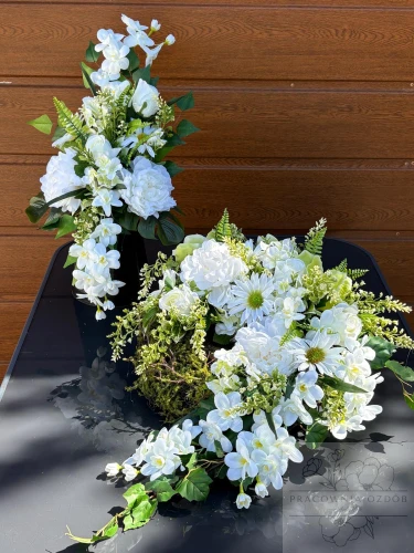 Zestaw: Kompozycja "Delikatne Wspomnienie" + bukiet