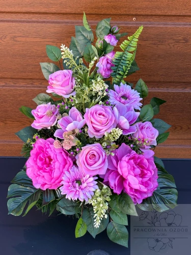 Kompozycja nagrobna "Różowa Pamięć"